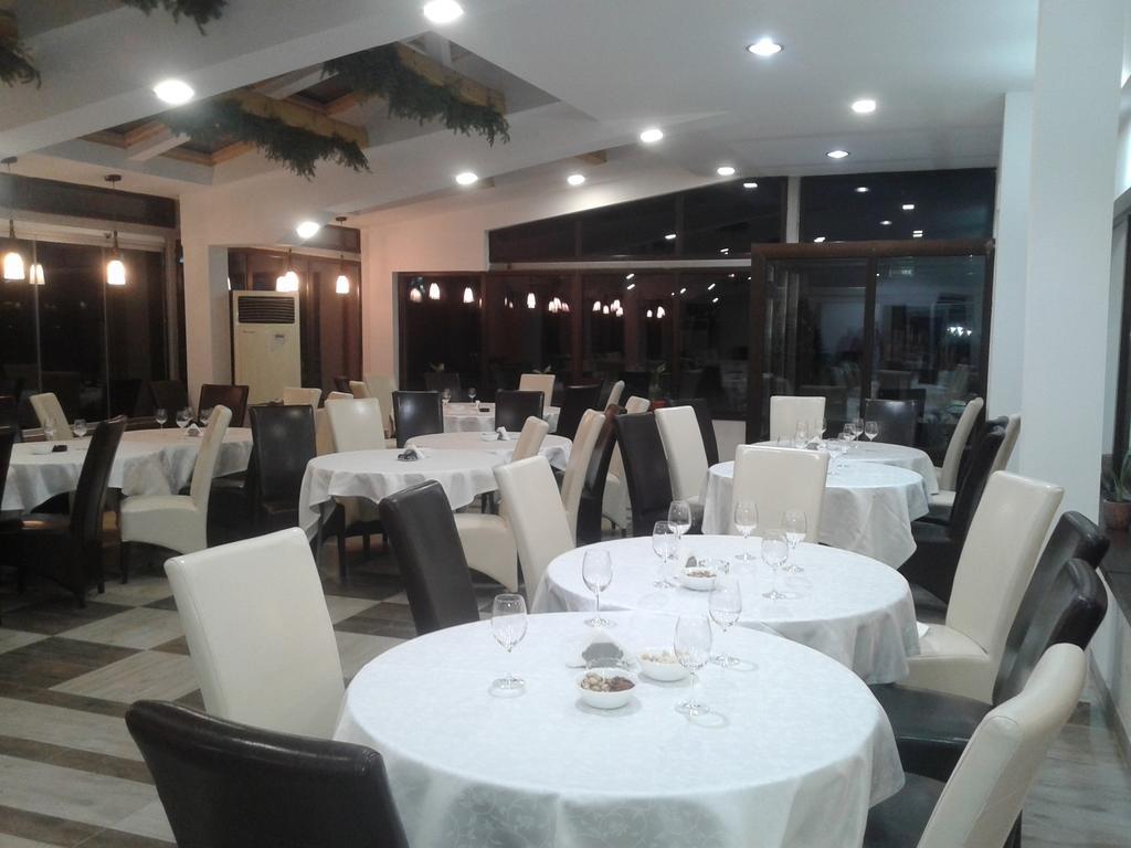 Hotel Zada Predeal Exterior photo